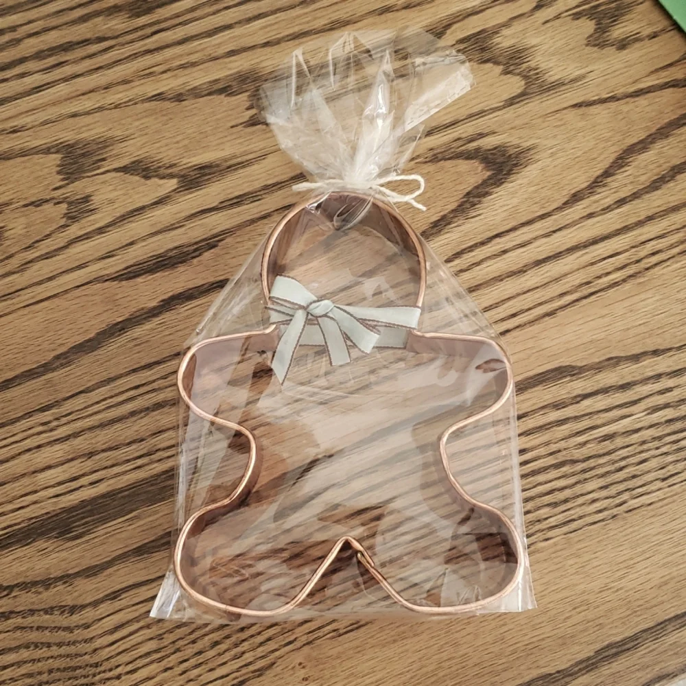 NWOT Copper Gingerbread Man Christmas Holiday Cookie Cutter Mold